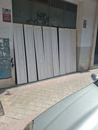 Contraventanas de madera antiguas