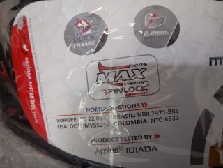 Visera  casco MT Max visión (oscura/solar)