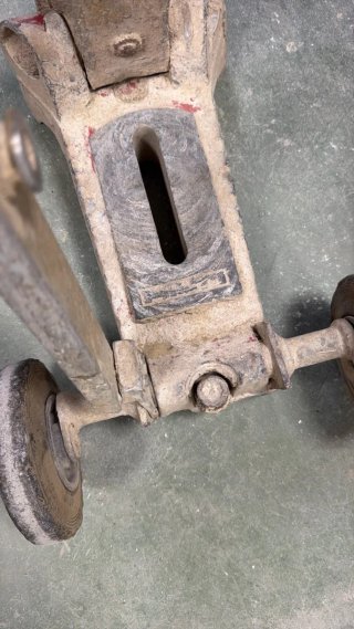 Pie Columna Hilti para equipo de perforación