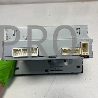 REPRODUCTOR DE CD Y RADIO TOYOTA AURIS