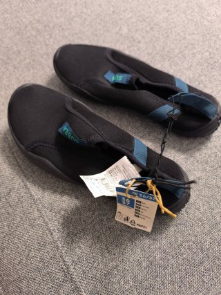 Escarpines SUBEA negros y azules. Talla 36/37