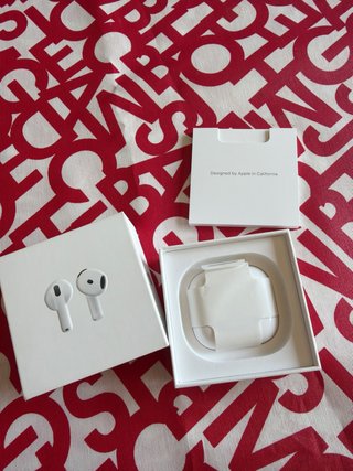 AirPods 4 Blancos