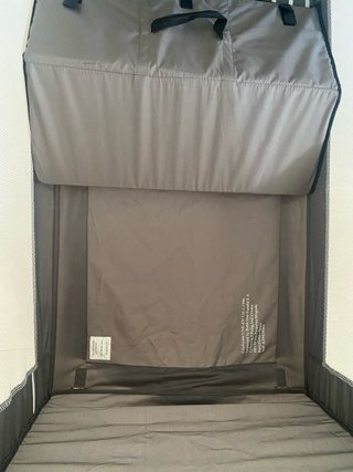 Cuna de viaje plegable