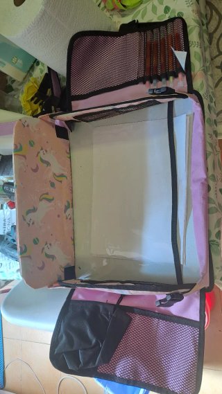 Mesa de viaje portátil para niños
