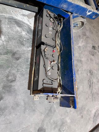 Elevador Tijera con Baterías Nuevas