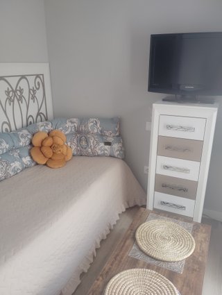 Cama arcón 90cm + 2 cabeceros + sinfonier
