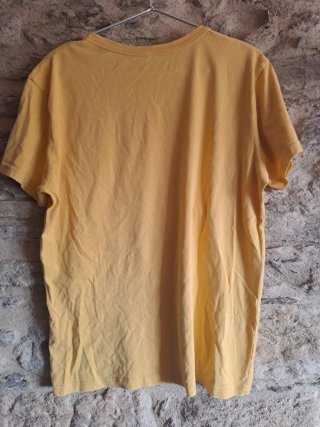 Camiseta Benetton amarilla