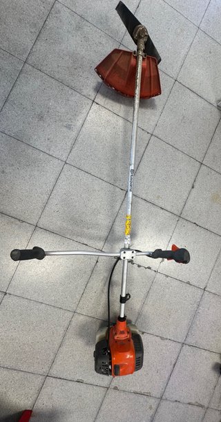 Desbrozadora Husqvarna 333 Casi Nueva