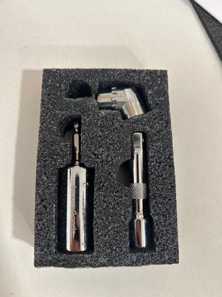 Llave de vaso universal InnovaGoods