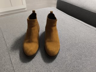 Botines estilo Chelsea Marrones