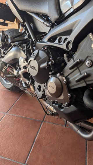 Yamaha MT-09 2016 ABS vendo o cambio