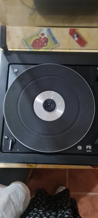Tocadiscos Vintage Universum VT 2364