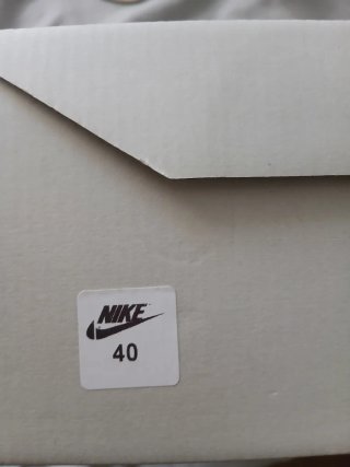 Nike Air Force 1 Blancas y Negras Nuevas