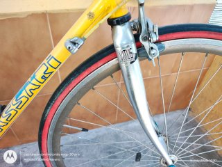 Bicicleta de carretera Massari retro