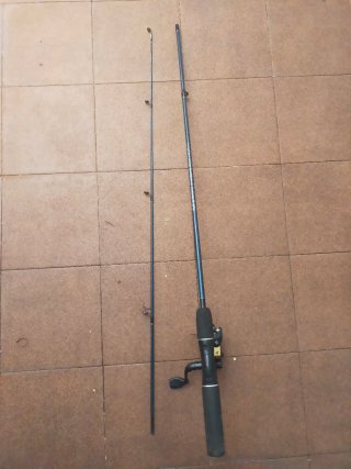 Carrete pesca YF200 Gear Ratio 5.2:1 con caña