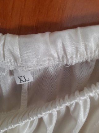 Pijama mujer floral y blanco