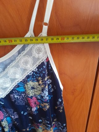 Pijama mujer floral y blanco