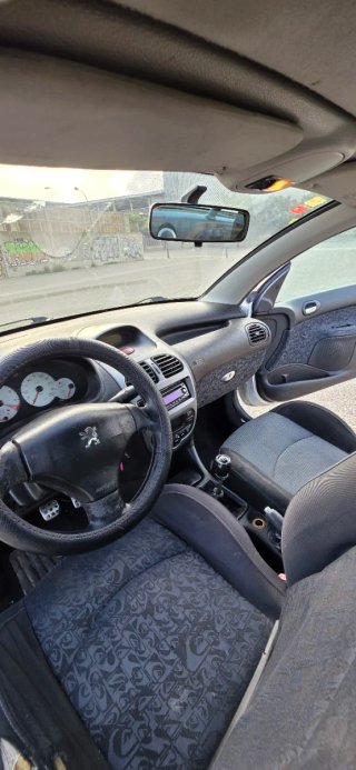 Peugeot 206 2004