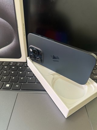 iPhone 15 Pro 256gb