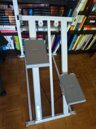 Máquina de escalada plegable