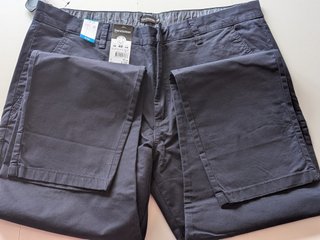 Pantalón chino Inextenso azul marino hombre
