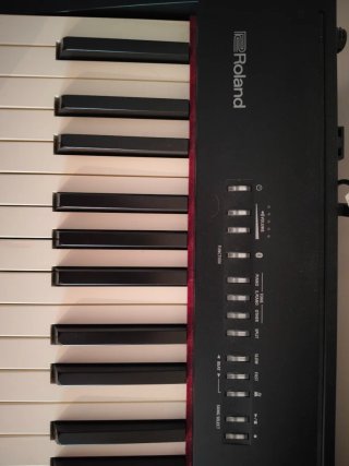 Piano Roland FP-30
