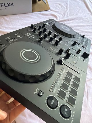 Controladora DJ Pioneer DDJ-FLX4