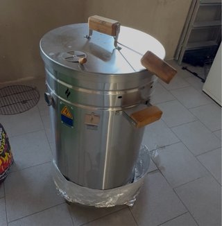 Barril asados con ganchos y garra