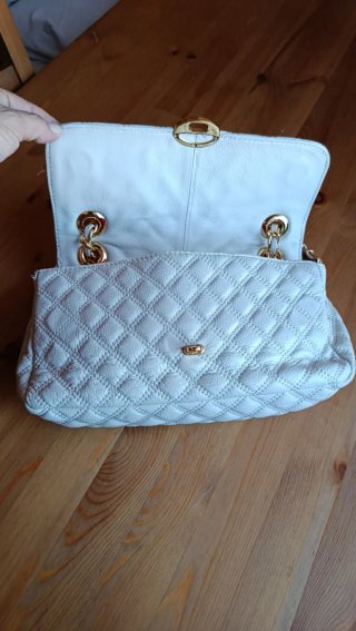 Bolso piel acolchado tipo Chanel