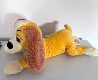Peluche Perro Dama Disney Tiene sonidos