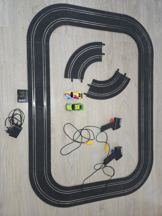 Scalextric: Coches, Pistas y Mandos