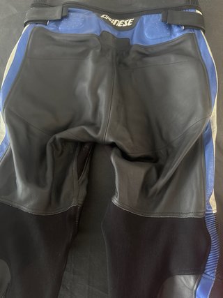 Pantalón de moto Dainese cuero negro talla 54