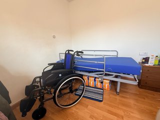 Cama articulada  medida 90x190cm tipo de mando por