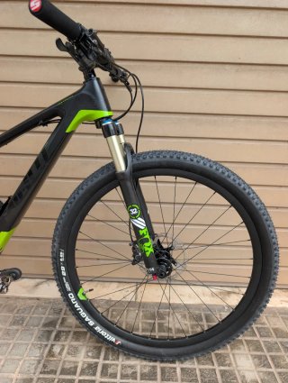 Giant XTC Advanced 1 29 Carbono – Shimano XT – FOX