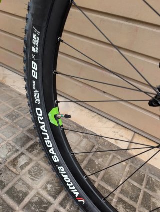 Giant XTC Advanced 1 29 Carbono – Shimano XT – FOX