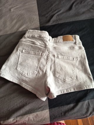 Pantalón corto niña gris talla 34