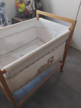 Cuna de bebé con ositos
