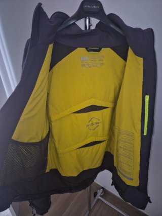 Chaqueta Helly Hansen Alpha Gris