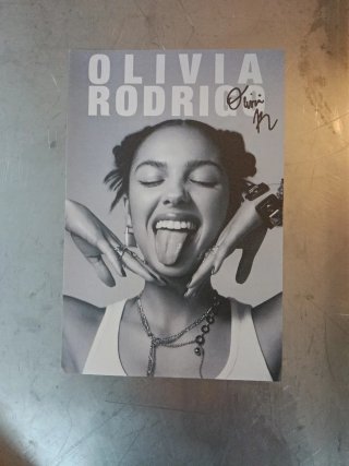 Lote 5 posters Olivia Rodrigo
