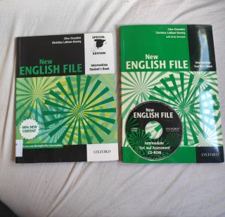 Pack New English File Intermediate CD B1/B2