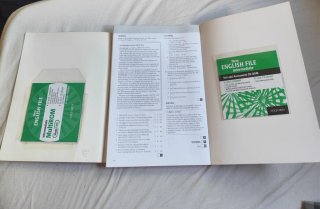 Pack New English File Intermediate CD B1/B2