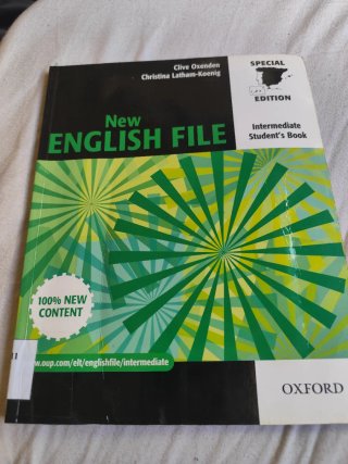 Pack New English File Intermediate CD B1/B2