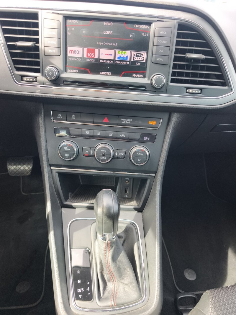 SEAT León SC 2.0 TDI CR S&S FR DSG6 2015, foto 10