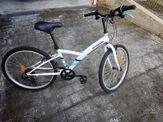 Bici B'TWIN Original 100 24. Muy Buen Estado