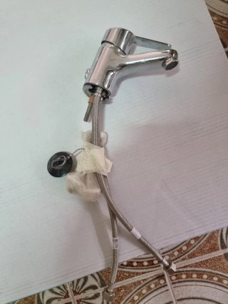 Lavabo Roca Meridian + grifo