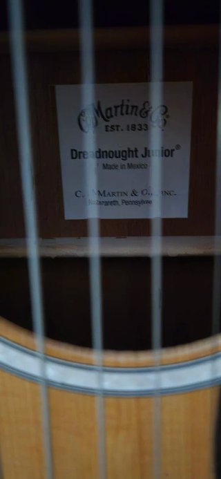 Guitarra Acústica Martin