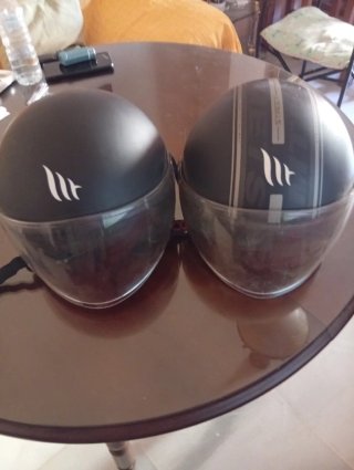 Cascos de moto MT