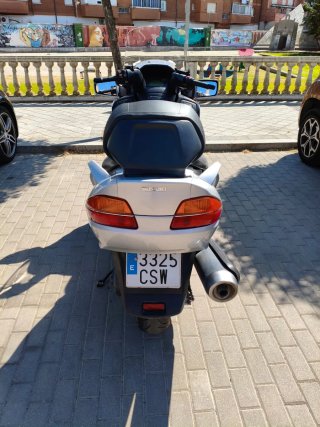 Suzuki Burgman 650cc Plata