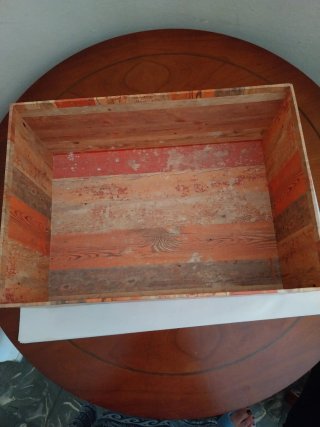 Caja decorada cartón. 28 cm x 20 cm x  12 cm