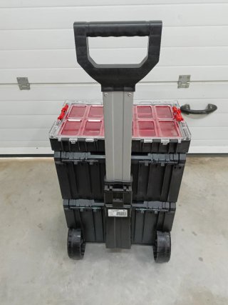 Carro de herramientas con organizador